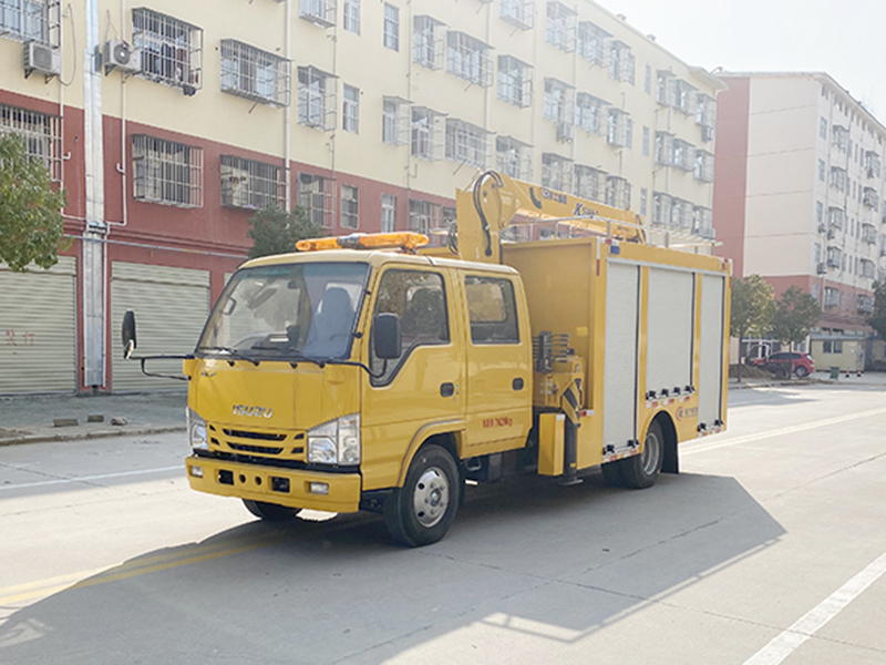 五十铃带吊1000方排水车（便携）