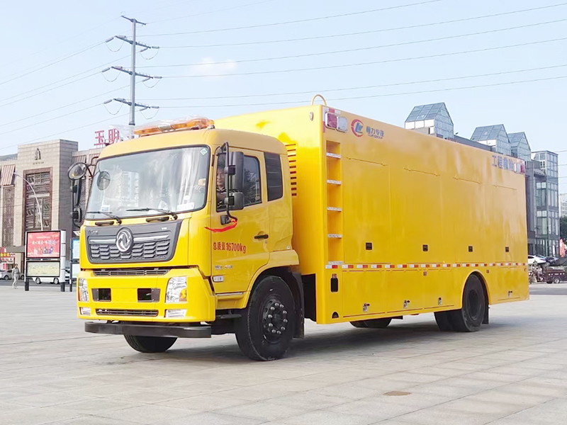 东风天锦4000方排水车（便携）
