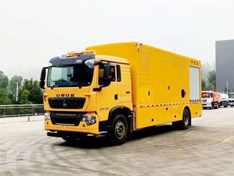 豪沃5000方排水车（便携）