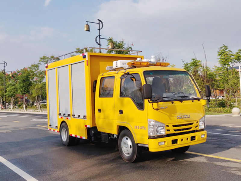 五十铃救险车