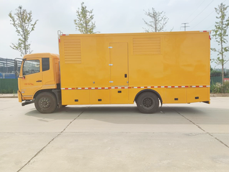 东风天锦电源车 250KW