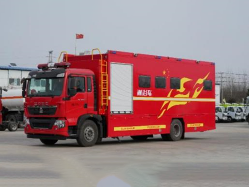 豪沃淋浴车8人位