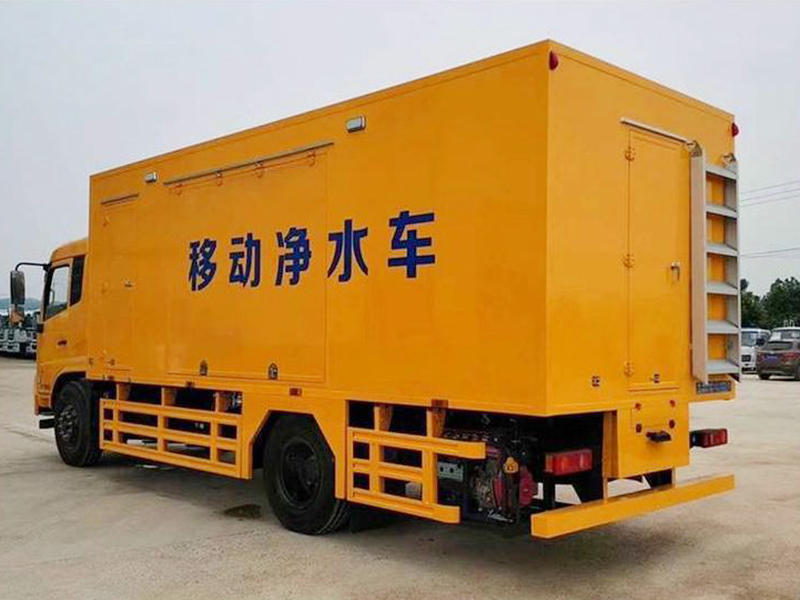 东风天锦一体化多功能净水车
